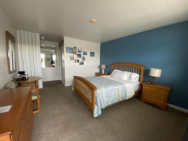 Wachapreague Inn - Motel Rooms Exterior photo