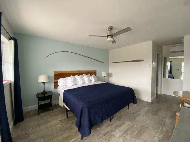 Wachapreague Inn - Motel Rooms Exterior photo