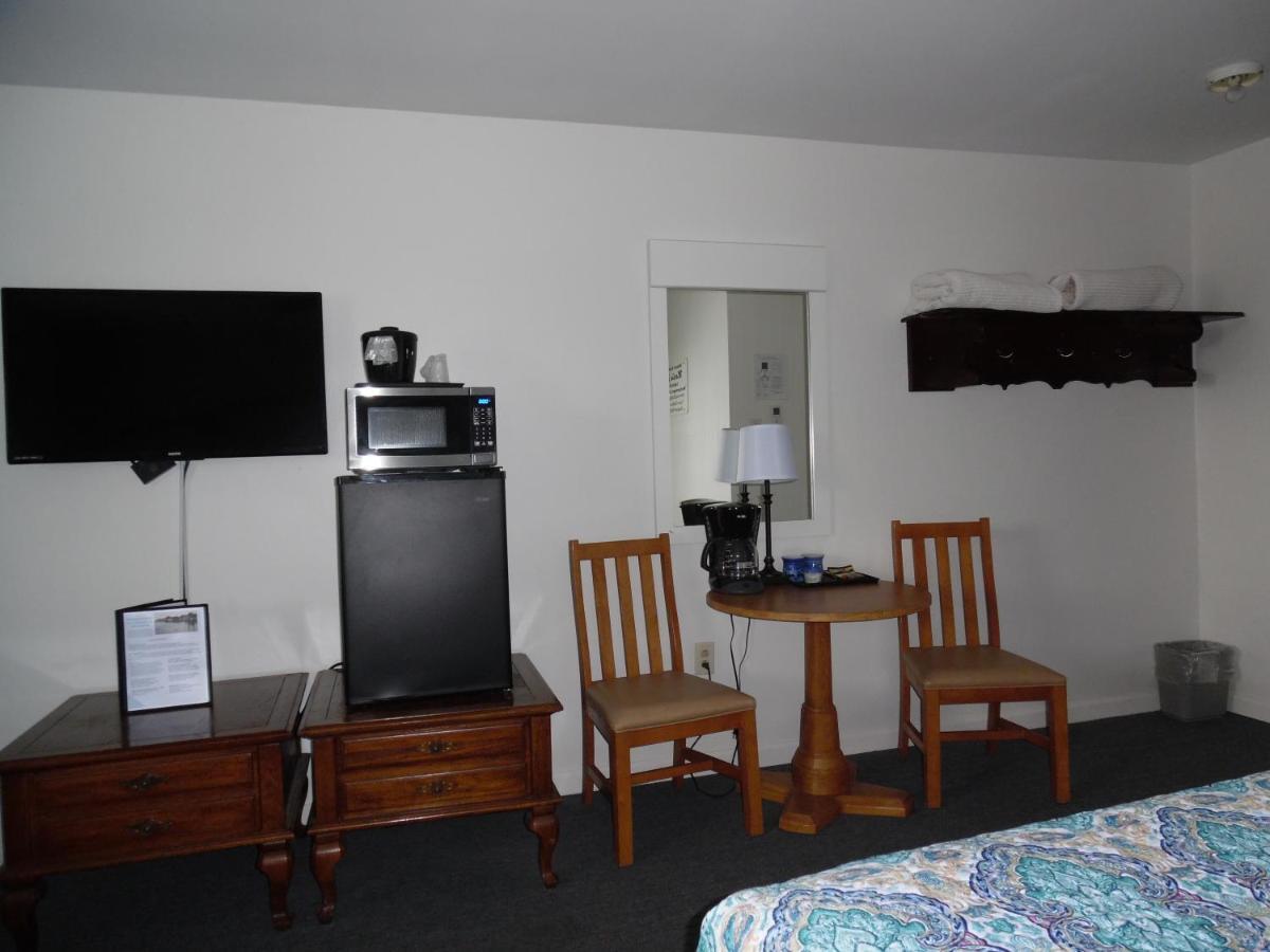 Wachapreague Inn - Motel Rooms Exterior photo